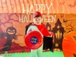 Lạc trong xứ sở Halloween đầy màu sắc của Hoa Trạng Nguyên